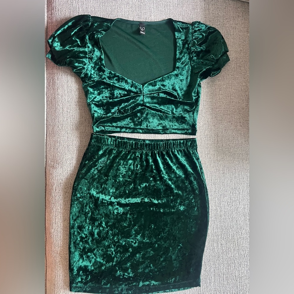 Winsor two piece used one time